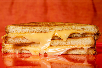 Grilled Cheese Sandwich को बनाने की विधि 2024